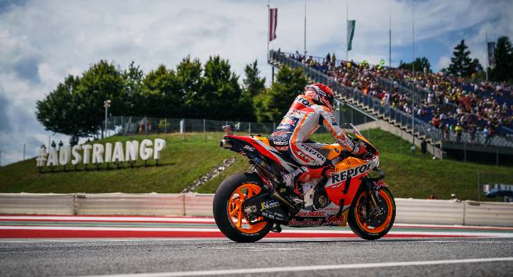 Marc Marquez in pista sulla Honda al Gran Premio di Stiria di MotoGP 2021 al Red Bull Ring