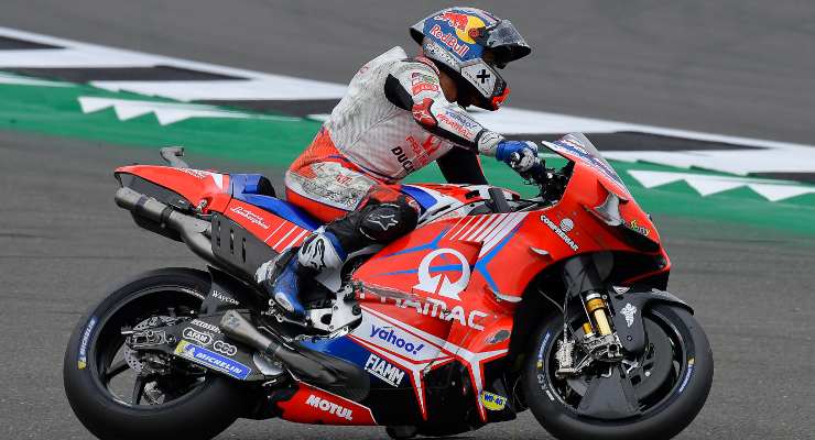 L'incidente tra Marc Marquez e Jorge Martin durante il Gran Premio di Gran Bretagna di MotoGP 2021 a Silverstone (Foto Dorna)