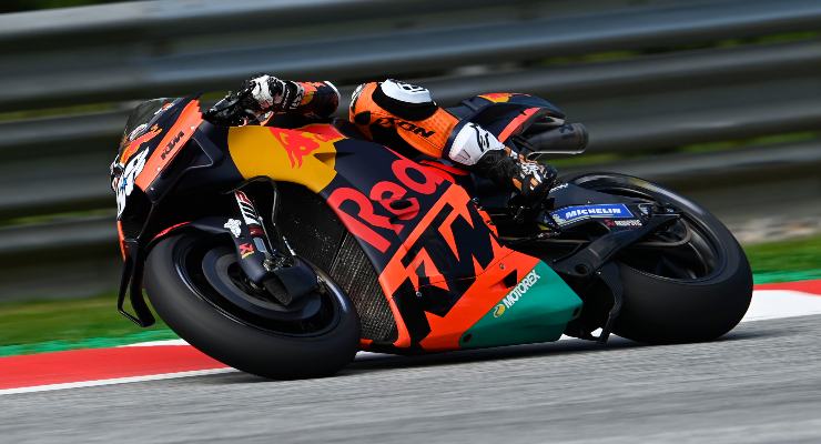 Miguel Oliveira in pista sulla Ktm nel Gran Premio di Stiria di MotoGP 2021 al Red Bull Ring