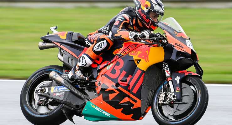 Miguel Oliveira in pista sulla Ktm nelle prove libere del Gran Premio di Stiria di MotoGP 2021 al Red Bull Ring