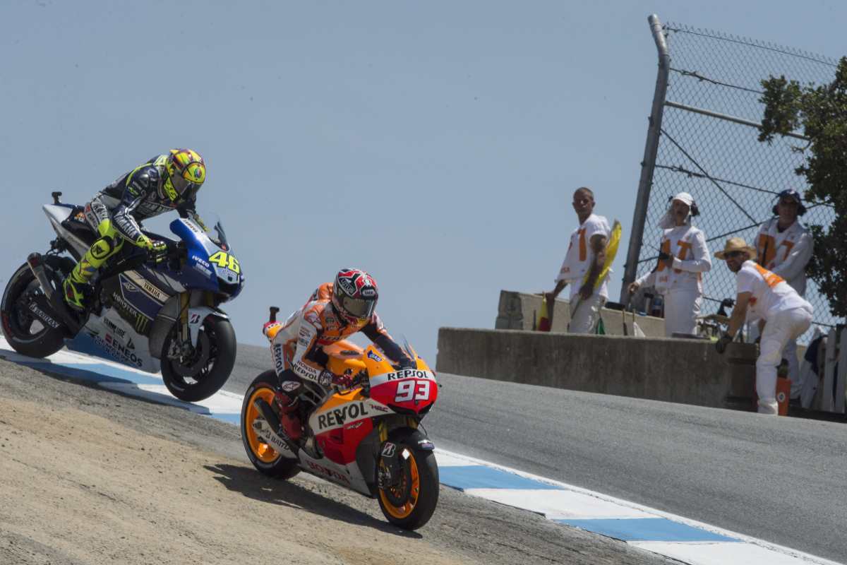 Il duello Rossi-Marquez a laguna Seca (Foto Getty Images)