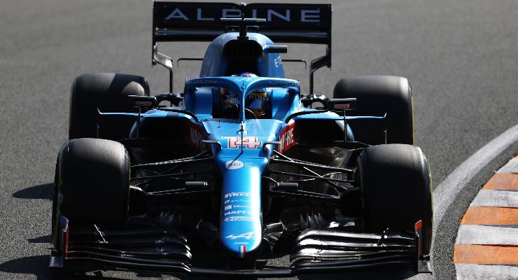 Fernando Alonso in pista sulla Alpine al Gran Premio d'Olanda di F1 2021 a Zandvoort