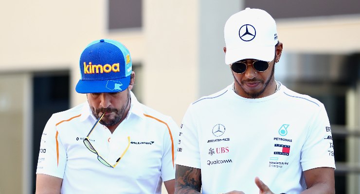 Fernando Alonso e Lewis Hamilton