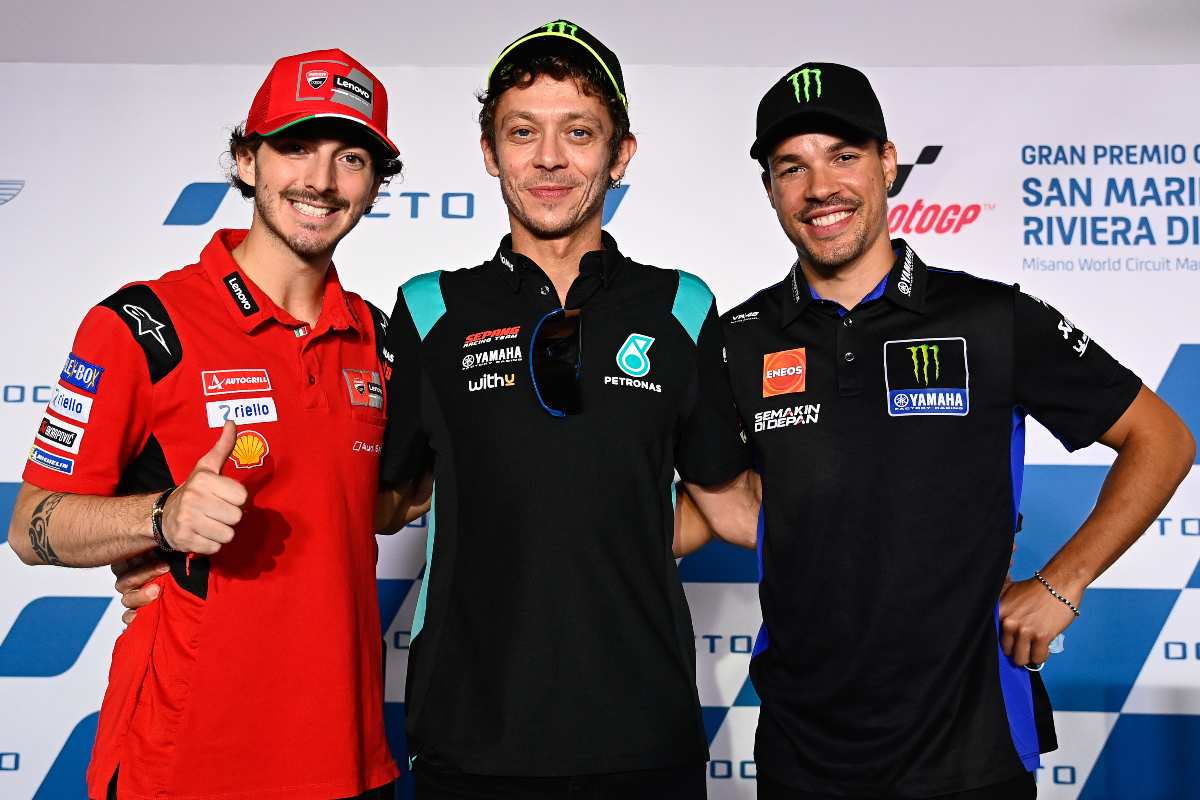 Pecco Bagnaia, Valentino Rossi e Franco Morbidelli