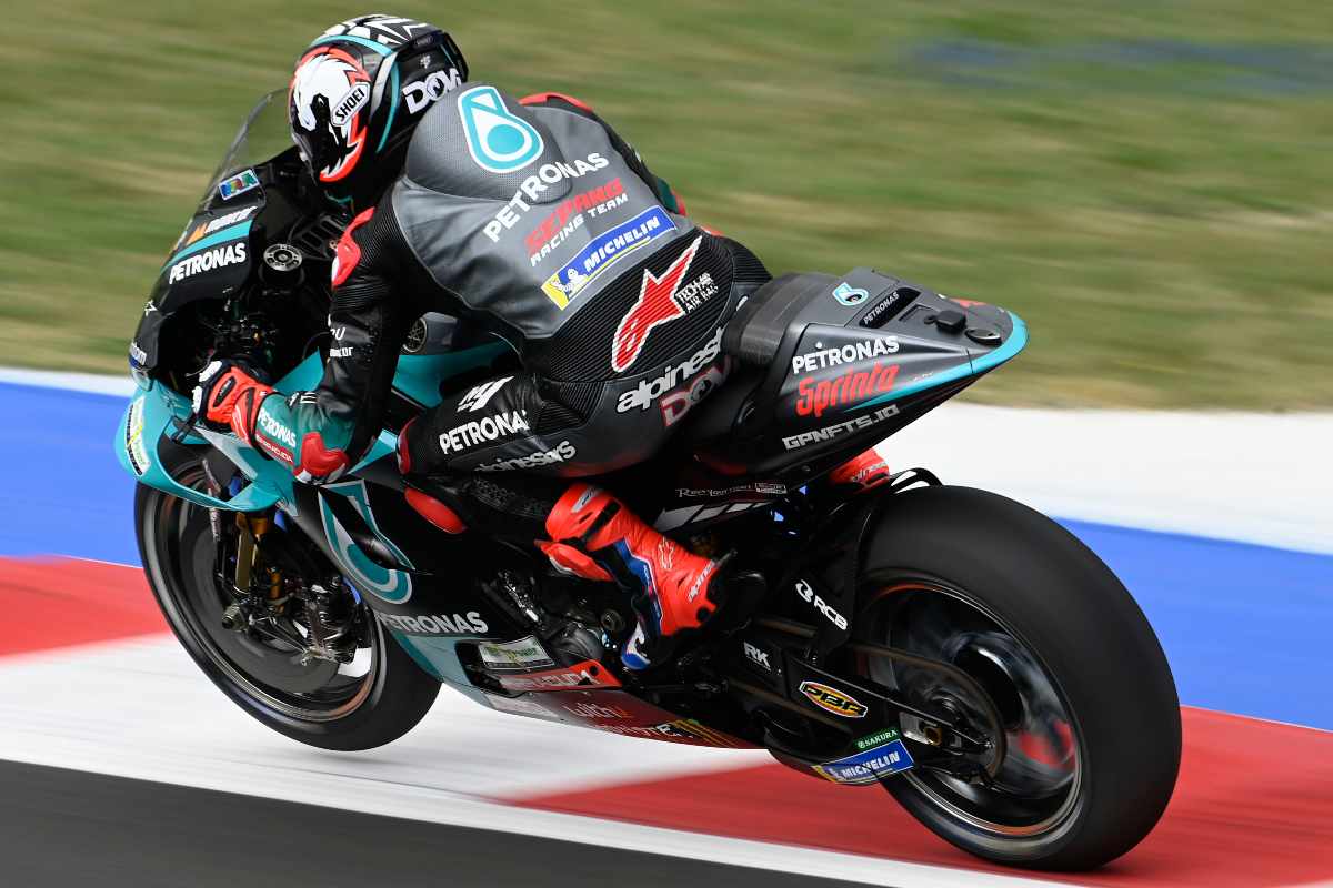 Andrea Dovizioso in pista sulla Yamaha nei test MotoGP di Misano Adriatico
