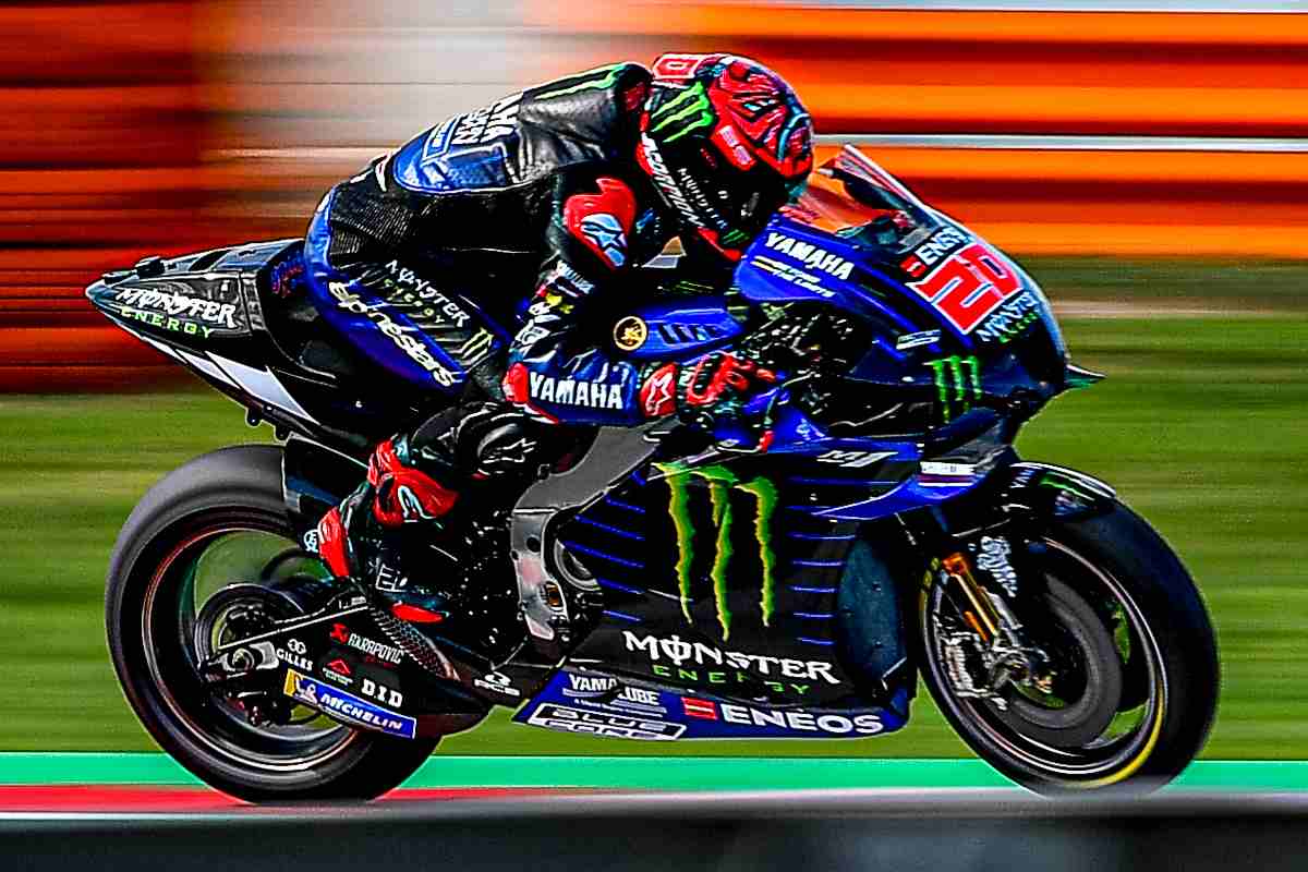 Fabio Quartararo in pista sulla Yamaha nei test MotoGP di Misano Adriatico