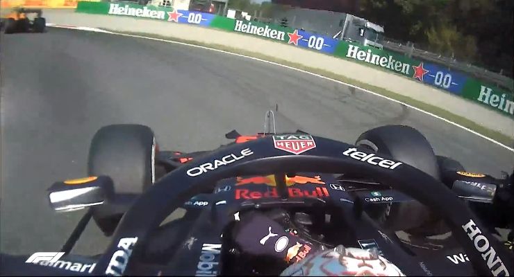 L'incidente tra Lewis Hamilton e Max Verstappen al Gran Premio d'Italia di F1 2021 a Monza (Foto Twitter/F1)