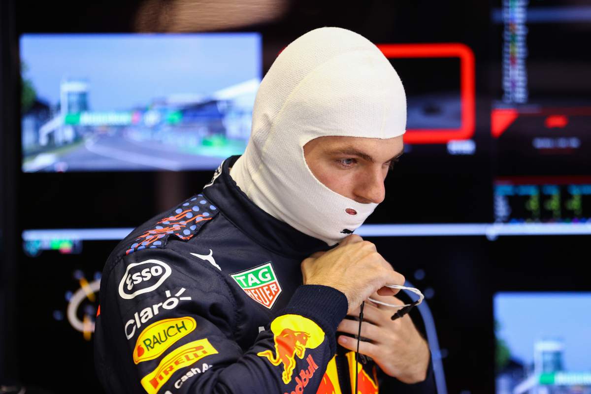 Max Verstappen ai box nel Gran Premio d'Italia di F1 2021 a Monza