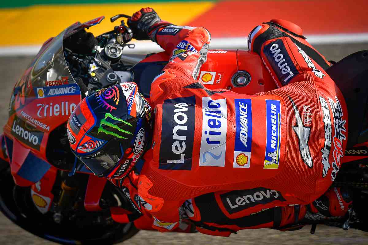 Pecco Bagnaia sulla Ducati al Gran Premio di Aragon di MotoGP 2021 ad Alcaniz