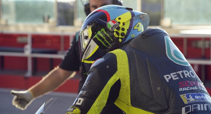 Valentino Rossi in pista sulla Yamaha nei test MotoGP a Misano Adriatico
