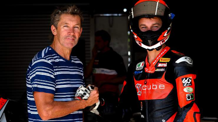 Oli Troy Bayliss 