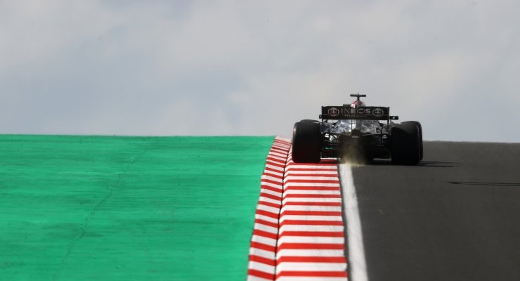 Hamilton durante le libere in Turchia (Foto di Bryn Lennon/Getty Images)