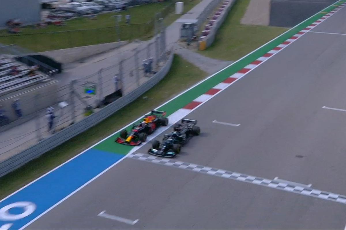 Il duello Hamilton-Verstappen durante le libere di Austin (Foto account Twitter F1)