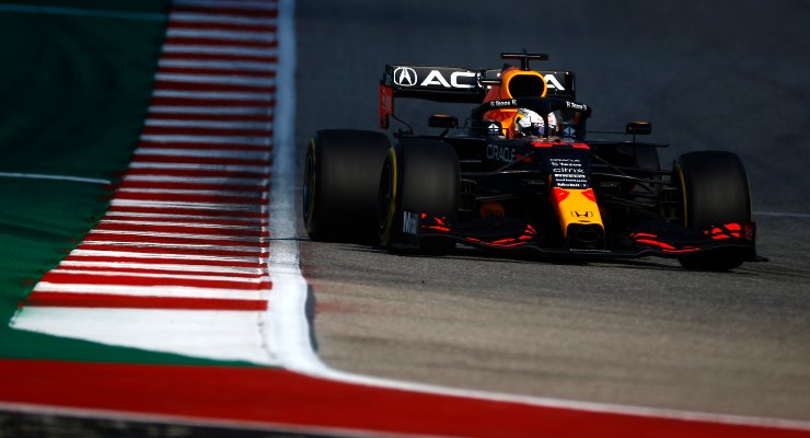 Max Verstappen in pista nel Gran Premio degli Stati Uniti di F1 2021 ad Austin