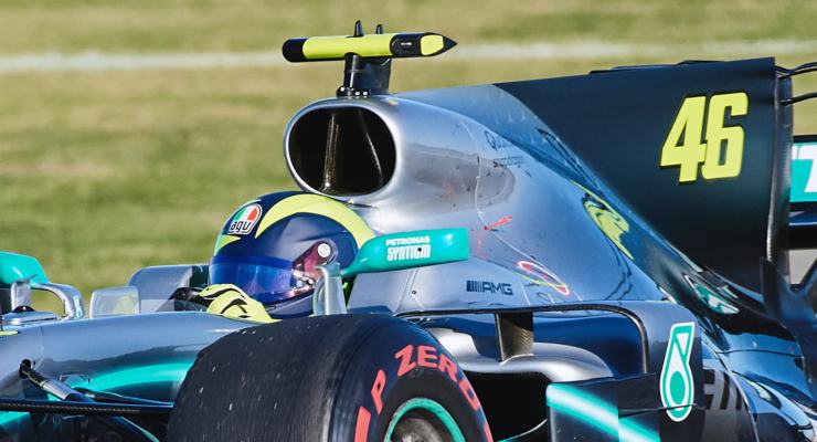 Valentino Rossi sulla Mercedes di Formula 1