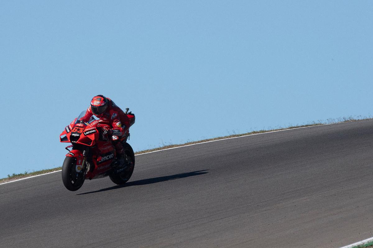 Pecco Bagnaia in Portogallo (foto di Mirco Lazzari gp/Getty Images)