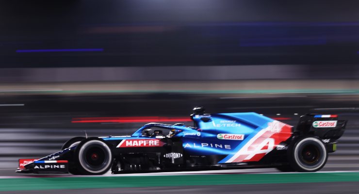 Alonso sulla sua Alpine durante il GP del Qatar (Foto Getty Images)