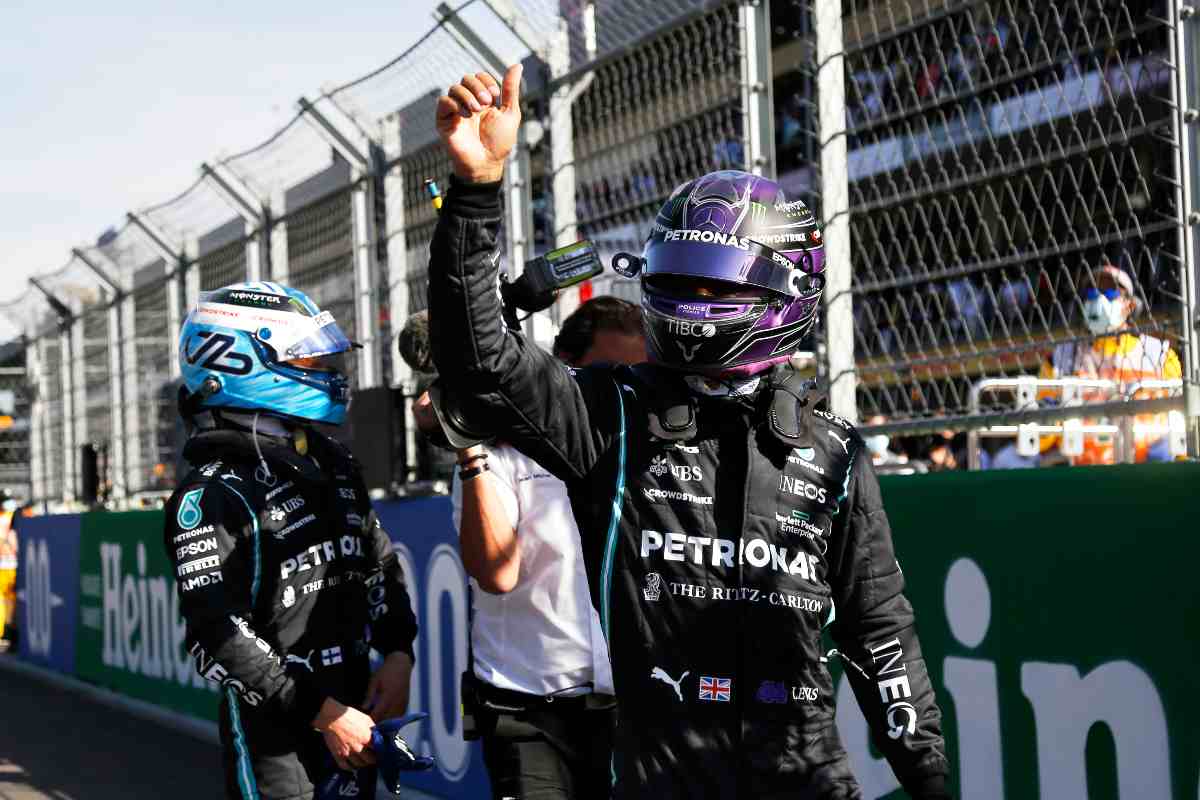 Hamilton dopo le qualifiche in Messico (Foto di Francisco Guasco - Pool/Getty Images)