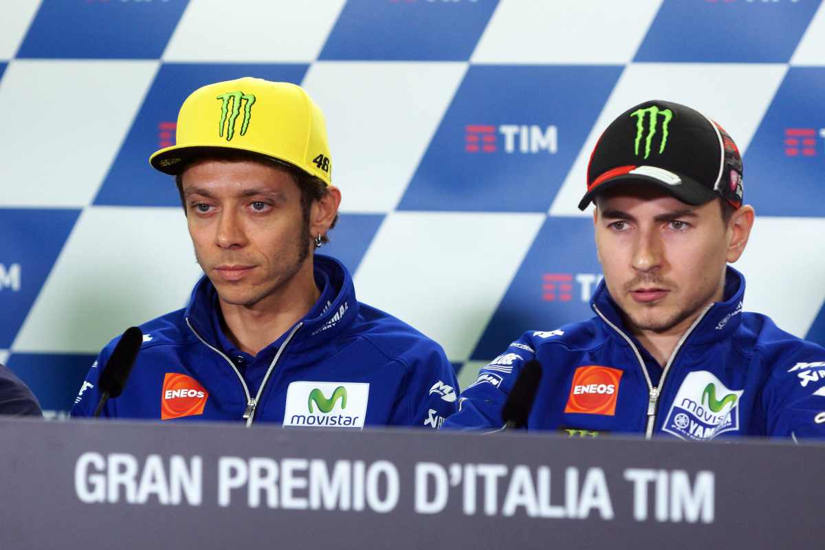 Valentino Rossi e Jorge Lorenzo (LaPresse)