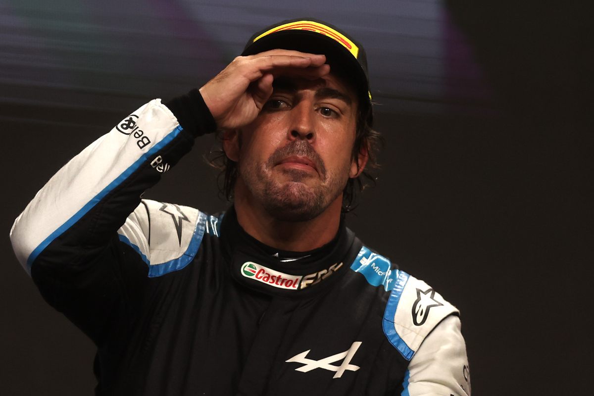 Fernando Alonso sul podio del Gran Premio del Qatar di F1 2021 a Losail