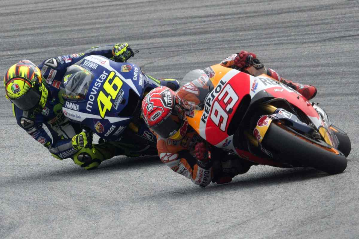 Valentino Rossi contro Marc Marquez nel 2015