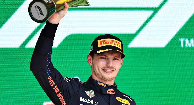 Max Verstappen sul podio del Gran Premio del Brasile di F1 2021 a San Paolo