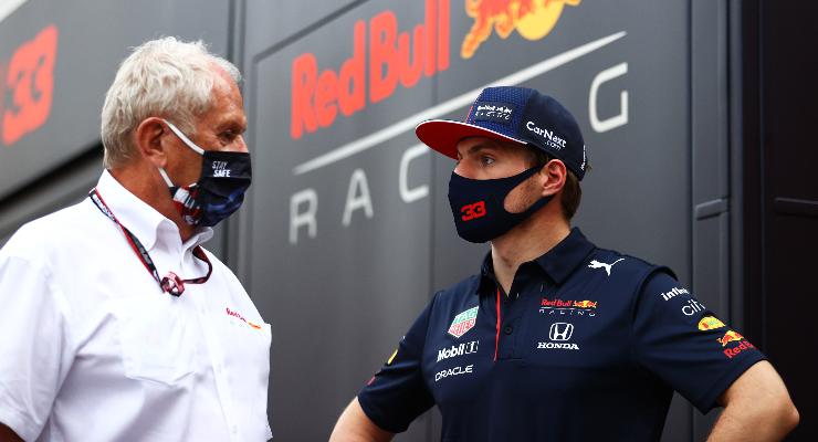 Helmut Marko con Max Verstappen (foto di Bryn Lennon/Getty Images)