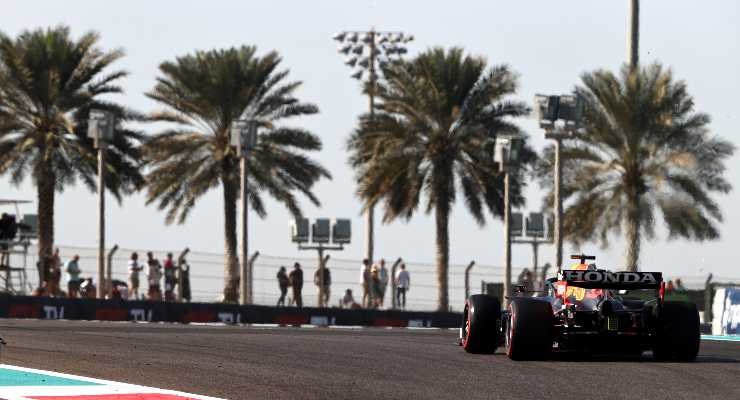 Verstappen durante le libere (foto di Mark Thompson/Getty Images)