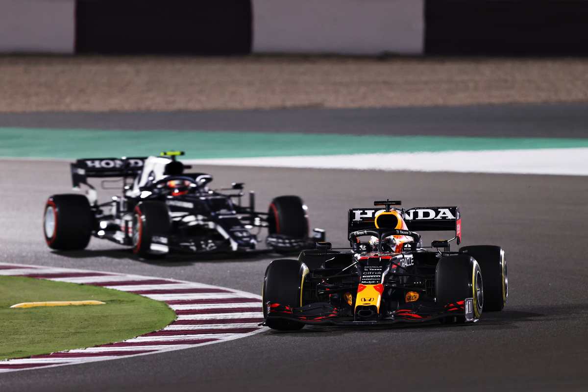 Max Verstappen a Losail (foto di Lars Baron/Getty Images)