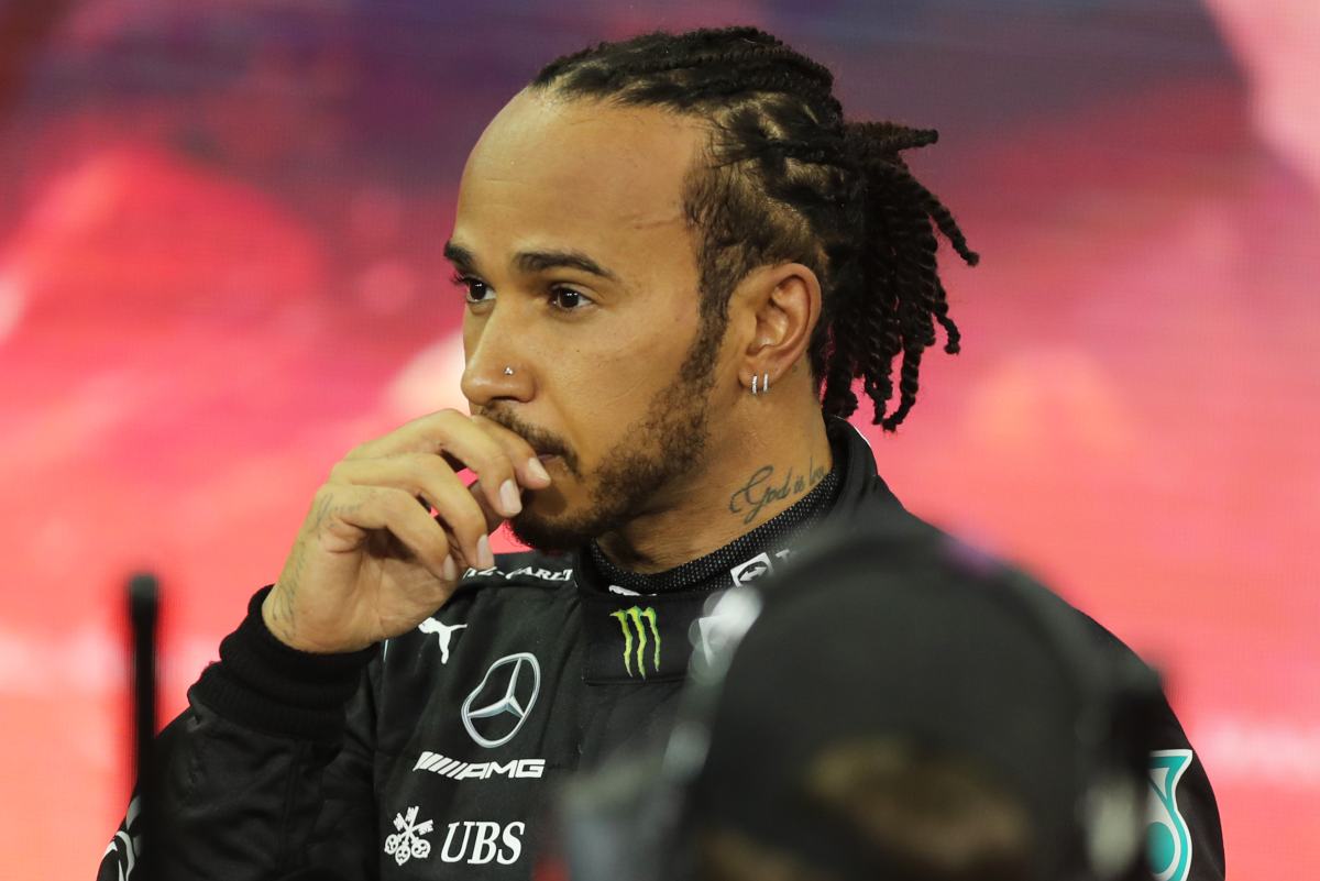 Lewis Hamilton dopo il Gran Premio di Abu Dhabi di F1 2021 a Yas Marina