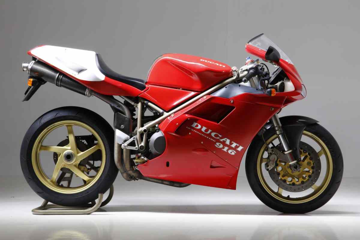 Ducati 916 SPA