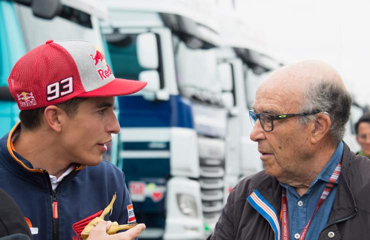 Marc Marquez e Carmelo Ezpeleta (GettyImages)