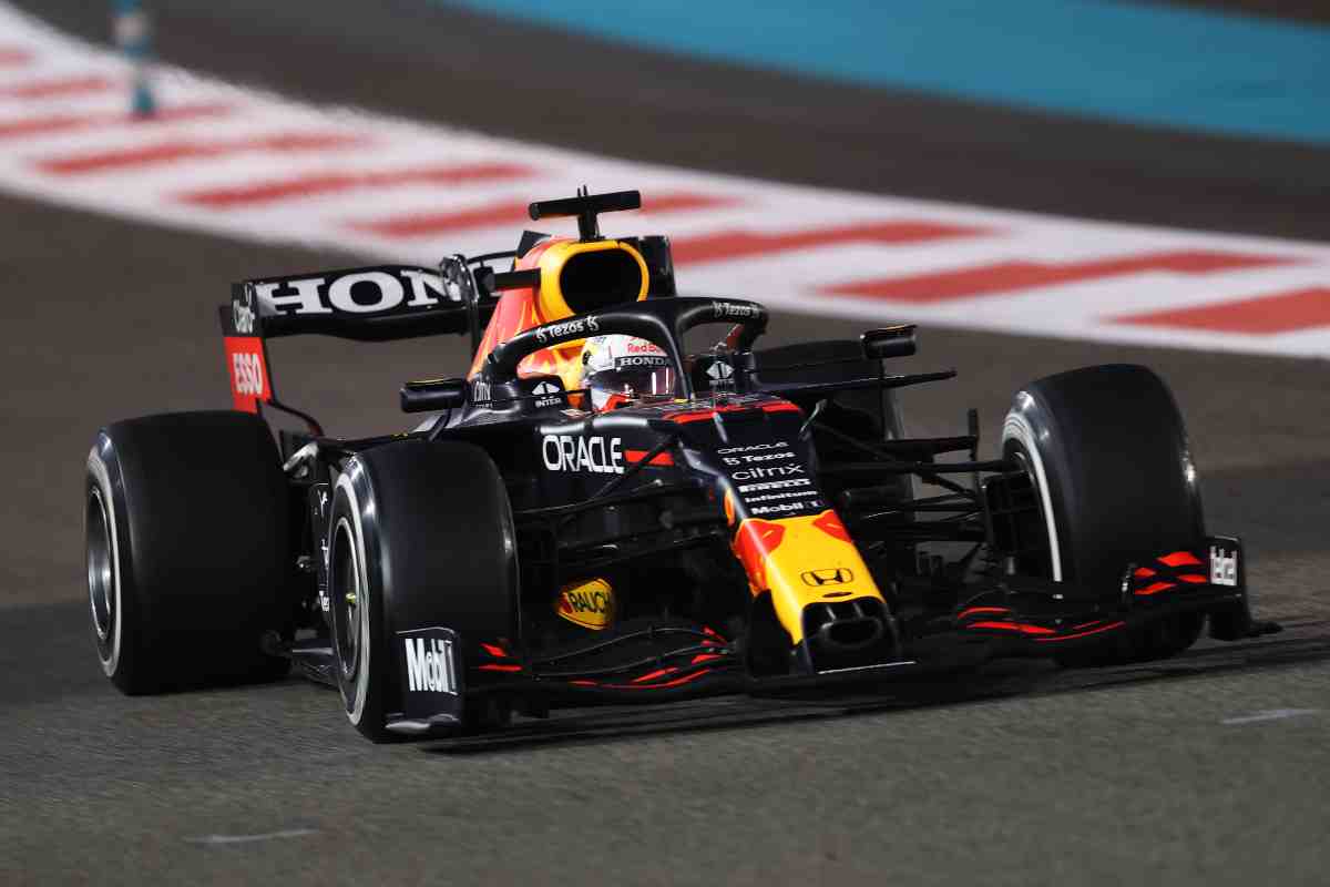 F1, Verstappen e la sua Red Bull (foto di Lars Baron/Getty Images)