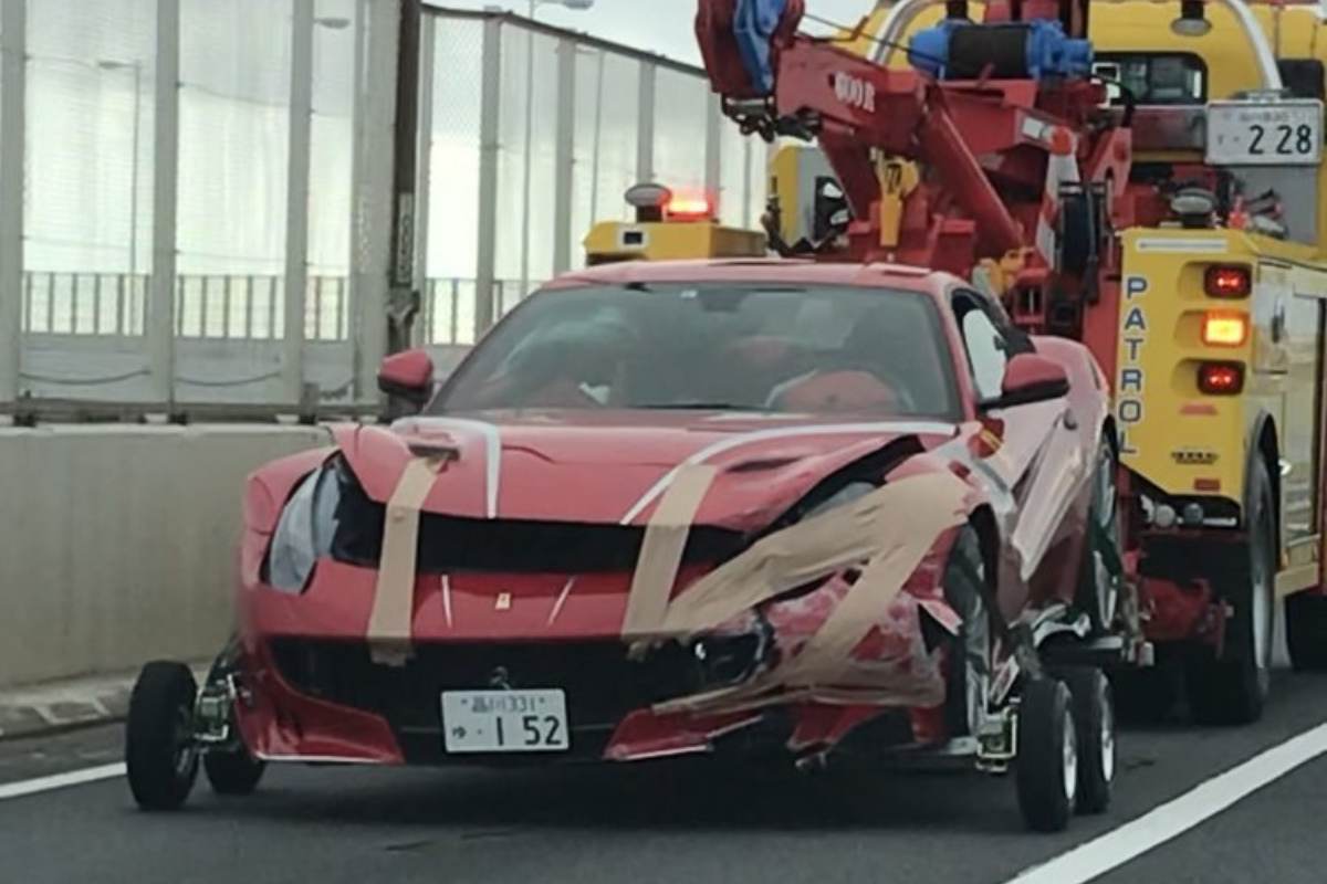 Ferrari F12tdf (Hodo Momo Twitter)