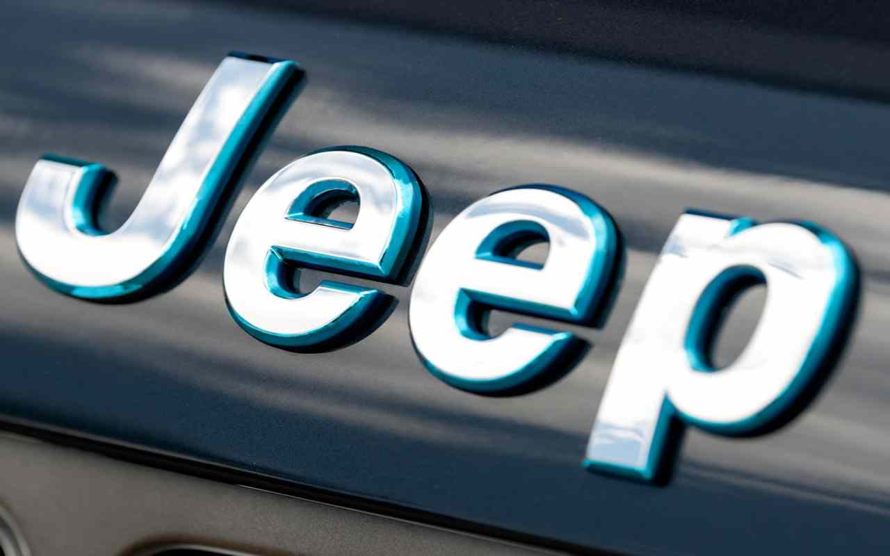 Il logo Jeep (foto account ufficiale Facebook Jeep)