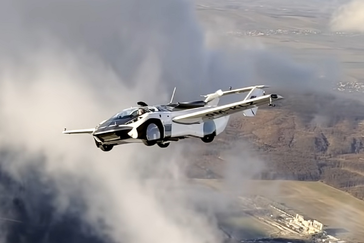 L'auto volante del progetto Klein Vision (foto tratta dal video ufficiale)