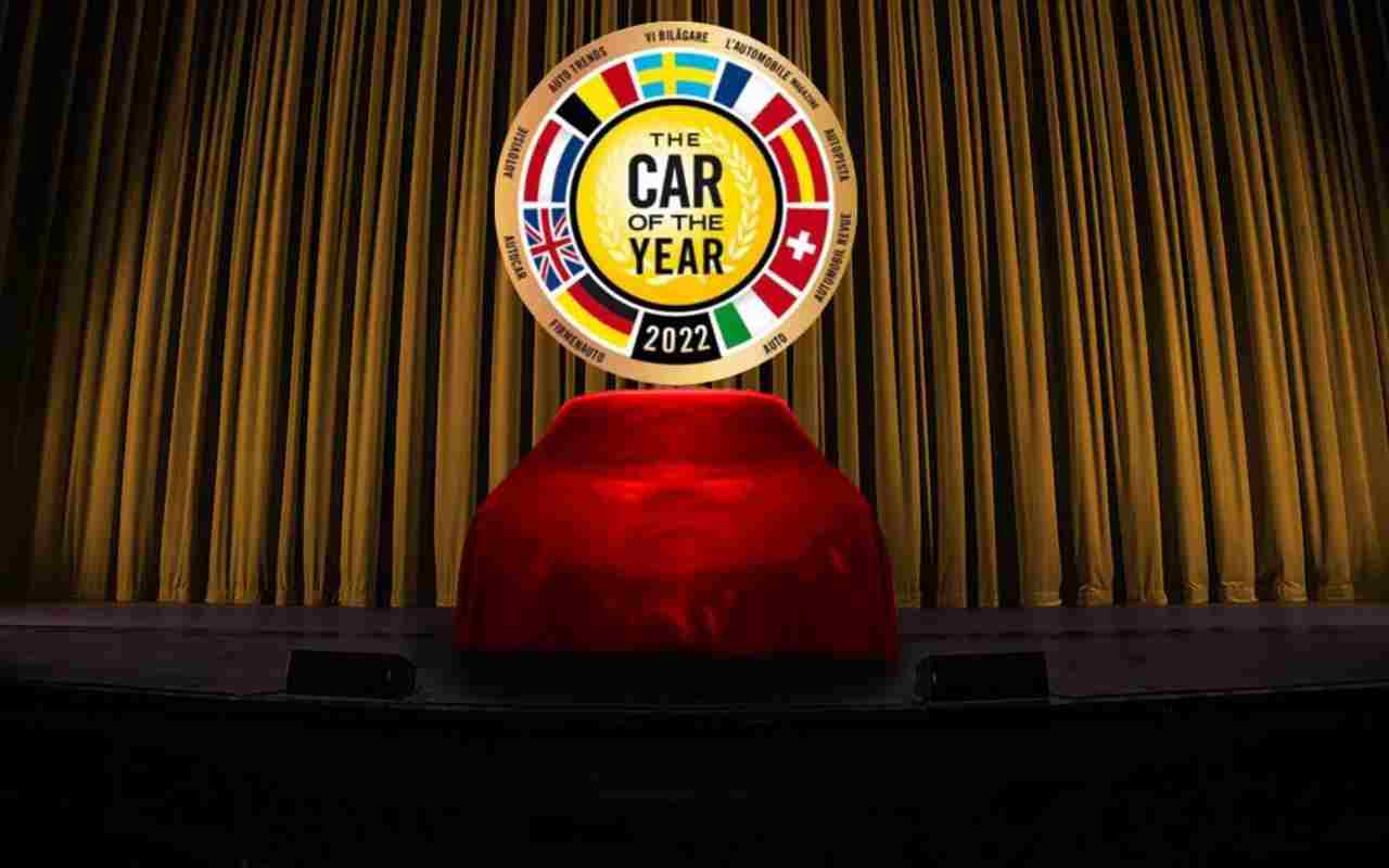 Il premio Car of the Year 2022 (foto ufficiale)