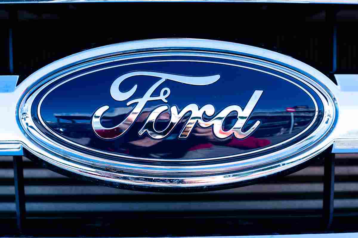 Ford Logo (Adobe Stocke)