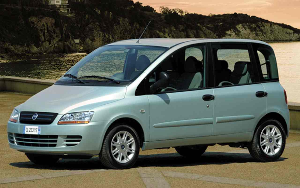 La seconda generazione della Fiat Multipla (ANSA)