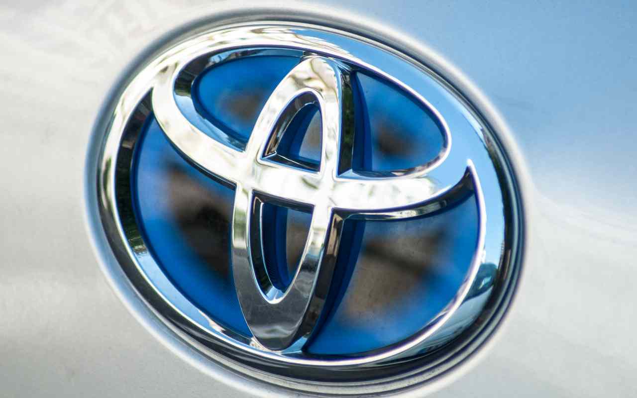 Toyota Logo (Adobe Stock)