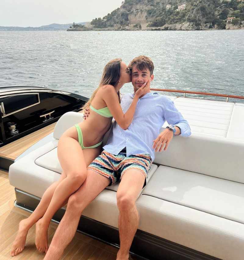 Charles Leclerc e Charlotte Siné (Instagram)