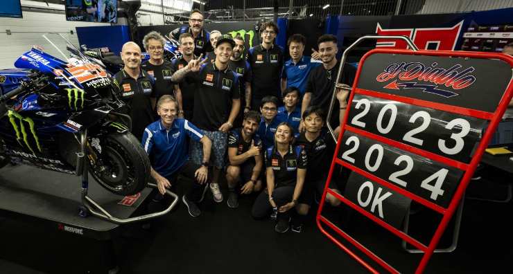 Fabio Quartararo e il team felici per il rinnovo Yamaha