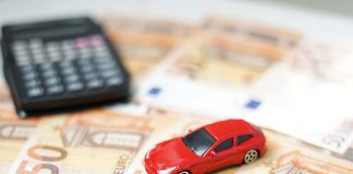 Bollo Auto (AdobeStock)