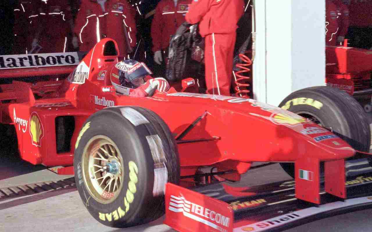 Ferrari F300 e Schumacher (ANSA)