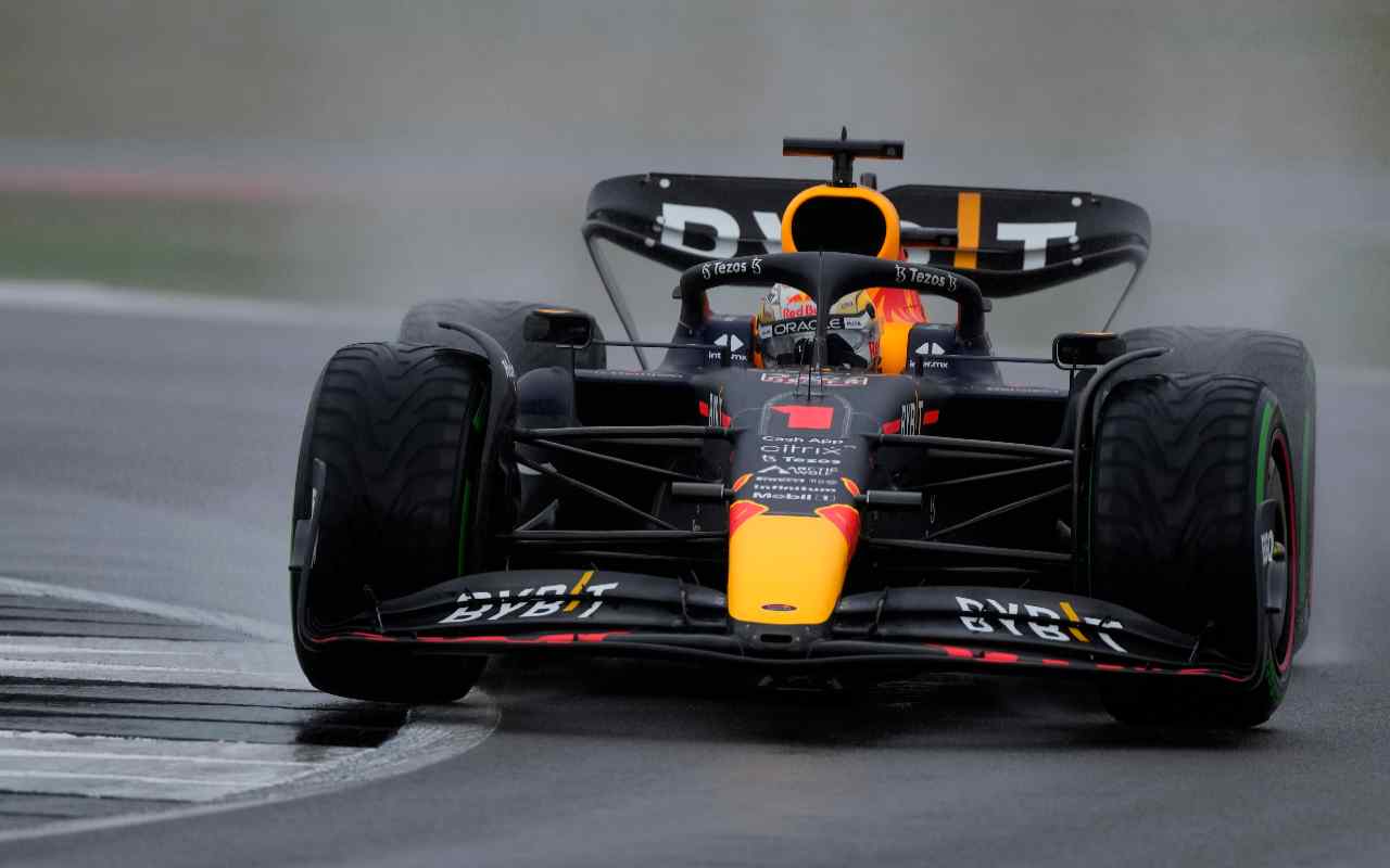 Red Bull RB18 (LaPresse)