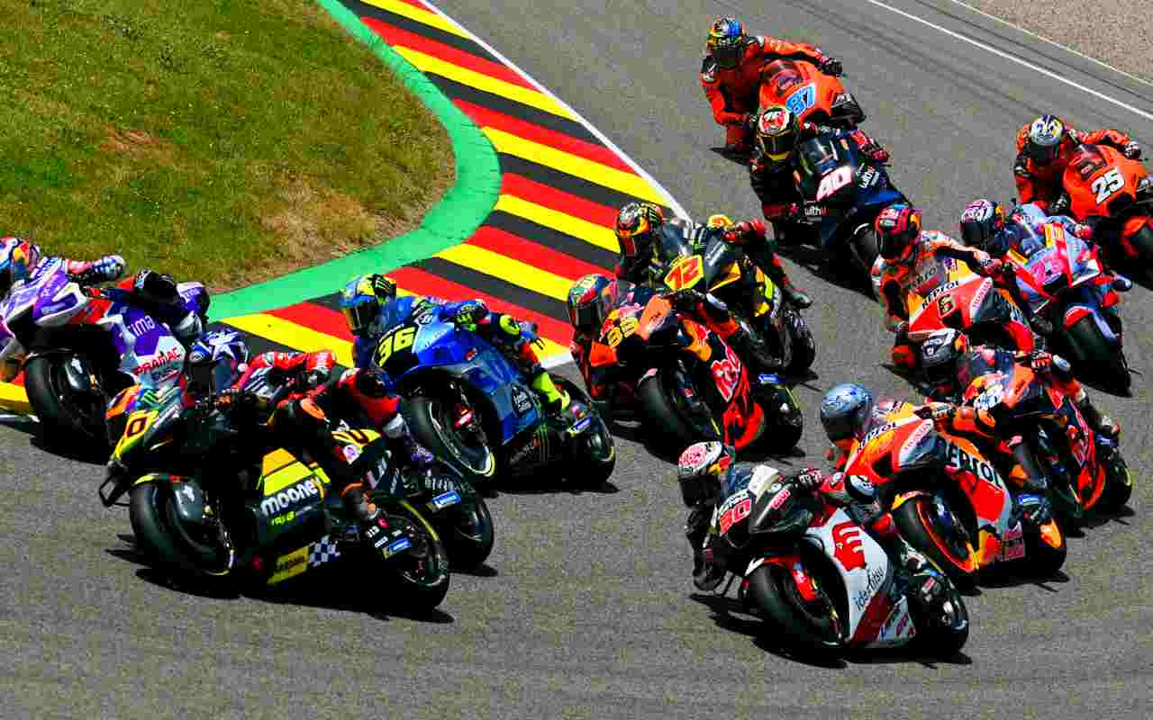 Una partenza della MotoGP (ANSA)