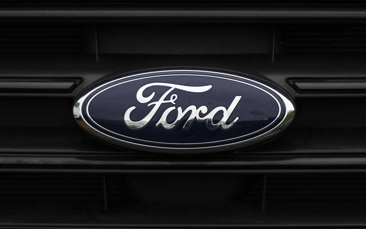 Logo Ford (Ansa foto)