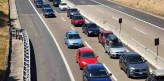 Traffico di Ferragosto (Ansa foto)