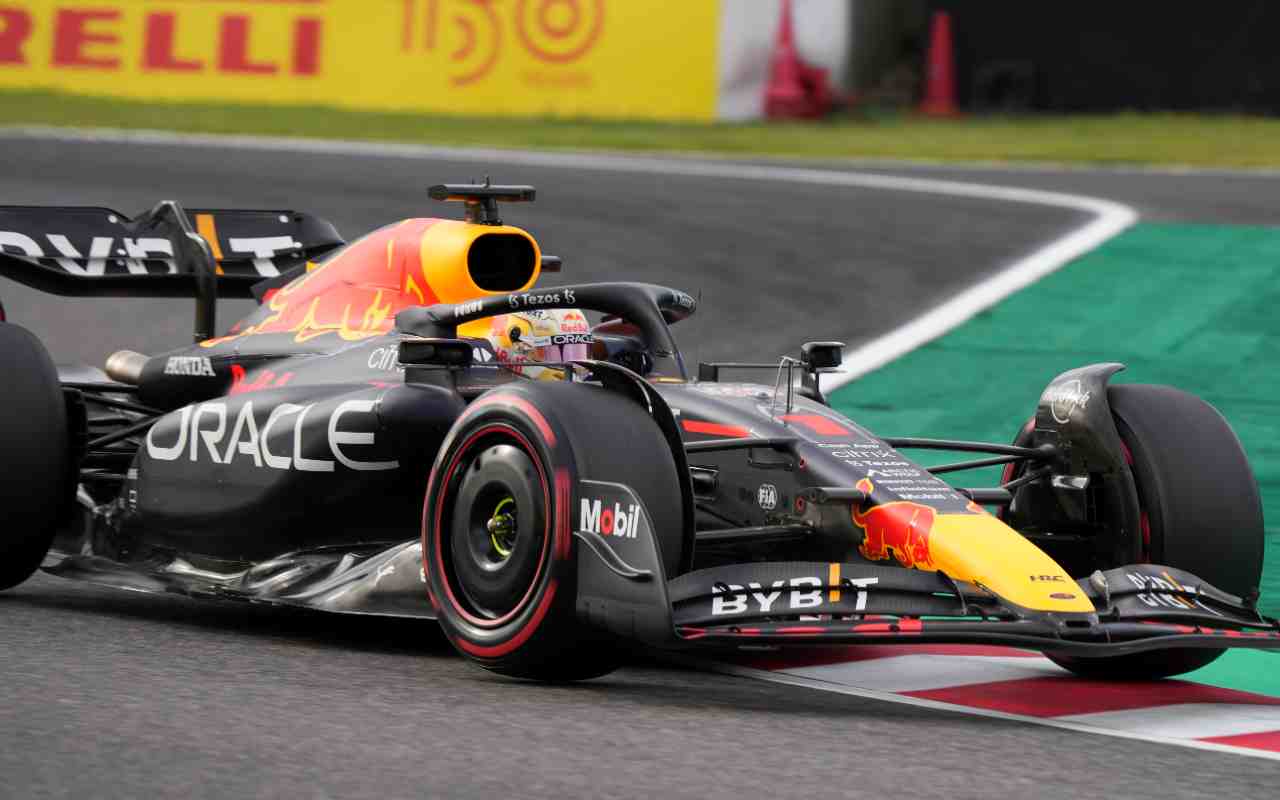 Red Bull RB18 (LaPresse)