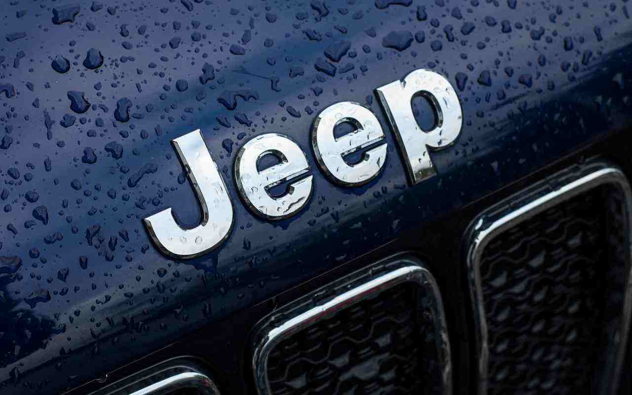 Jeep (Adobe Stock)